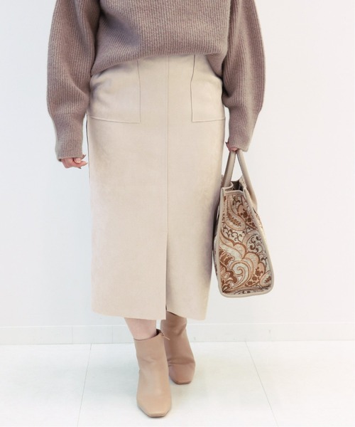 Simplicite（サンプリシテ）の「フェイクスエード タイトスカート◆（スカート・レディース・チャコールグレー/ブラウン/ベージュ・SMALL/MEDIUM）」の12枚目の写真