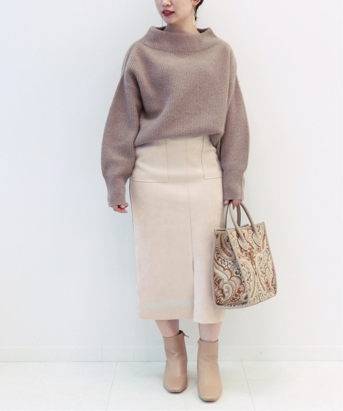 Simplicite（サンプリシテ）の「フェイクスエード タイトスカート◆（スカート・レディース・チャコールグレー/ブラウン/ベージュ・SMALL/MEDIUM）」の5枚目の写真