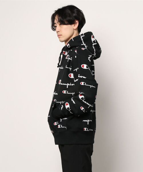 Champion(チャンピオン)の「【W】【it】【UT13】【Champion】REVERSE WEAVE P/O HOOD ALL OVER PRINT(パーカー・メンズ・ブラック/グレー・SMALL/MEDIUM/LARGE)」の3枚目の写真