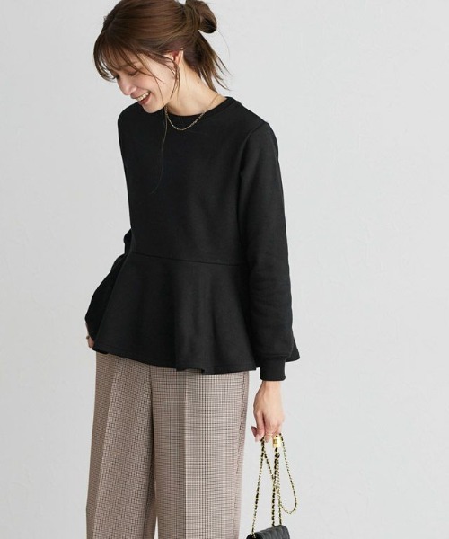 Pierrot（ピエロ）の「裏起毛フレアデザインプルオーバー（スウェット・レディース・ブラック/オフホワイト/モカ/ラベンダー/ネイビー/チャコール・M/L）」の13枚目の写真