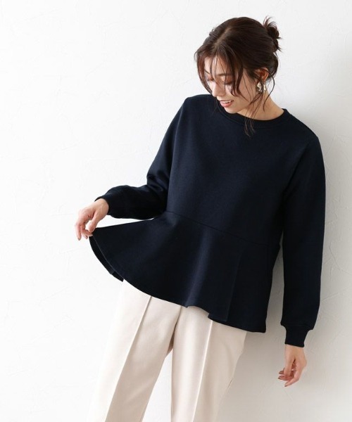 Pierrot（ピエロ）の「裏起毛フレアデザインプルオーバー（スウェット・レディース・ブラック/オフホワイト/モカ/ラベンダー/ネイビー/チャコール・M/L）」の8枚目の写真