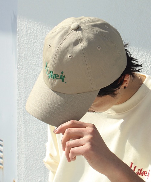 LAVEANGE(ラビアンジェ)の「刺繍ベースボールキャップ(キャップ・レディース・ブラック/ベージュ/ネイビー/グリーン・F)」の3枚目の写真