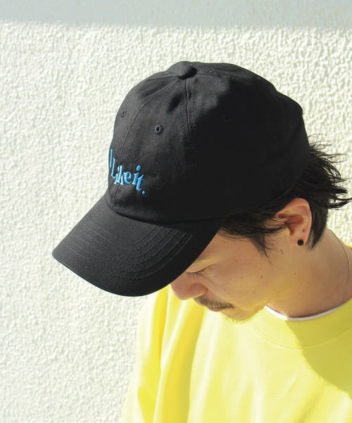 LAVEANGE(ラビアンジェ)の「刺繍ベースボールキャップ(キャップ・レディース・ブラック/ベージュ/ネイビー/グリーン・F)」の15枚目の写真