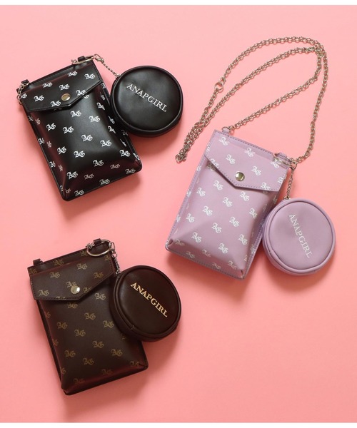 ANAP GiRL(アナップガール)の「モノグラムロゴスマホポシェット(ショルダーバッグ・キッズ・ブラウン/ブラック/ラベンダー・FREE)」の6枚目の写真