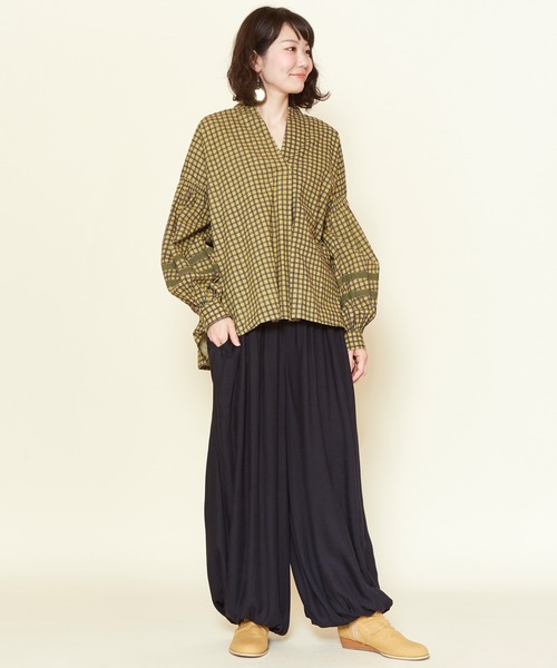 チャイハネ（チャイハネ）の「【チャイハネ】ミケラドレープパンツ（その他パンツ・レディース・パープル/ライトグレー/ブラック/グリーン/ベージュ/オレンジ/ブルー・FREE）」の8枚目の写真