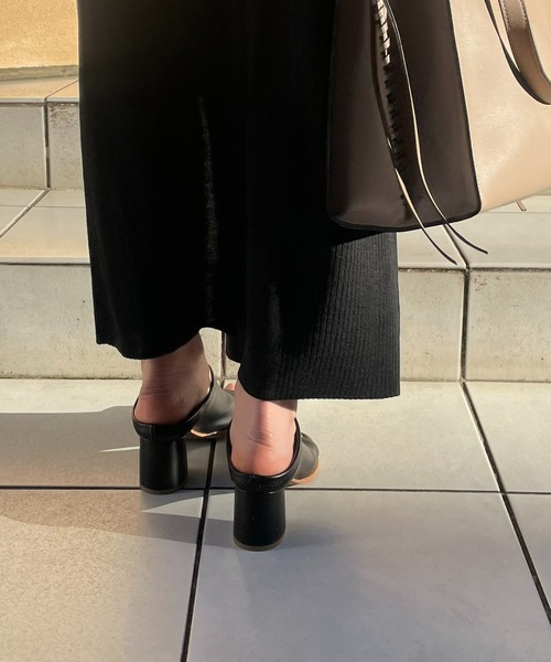 un dix cors（アンディコール）の「洗練された足元　ストレッチミュール（サンダル・レディース・ブラック/ベージュ・23/24/24.5）」の10枚目の写真