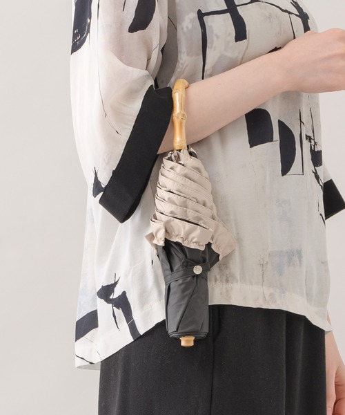 because（ビコーズ）の「because ヒートカットバイカラーフリル晴雨兼用ミニ日傘（折りたたみ傘・レディース・ブラック/ベージュ・FREE）」の10枚目の写真