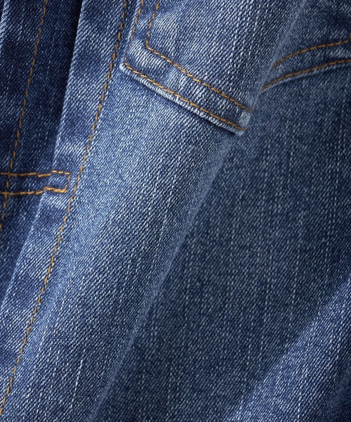 Petit Honfleur（プチオンフルール）の「ノーカラーデニムジャケット（デニムジャケット・レディース・ブルー・9号/11号）」の12枚目の写真