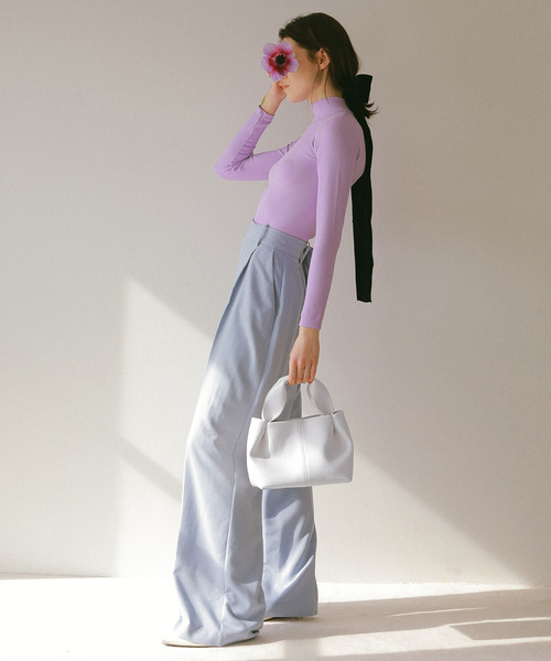 EFOLE（エフォル）の「【EFOLE】 タックハンドル トートバッグ（トートバッグ・レディース・ホワイト/ブラック・FREE）」の4枚目の写真