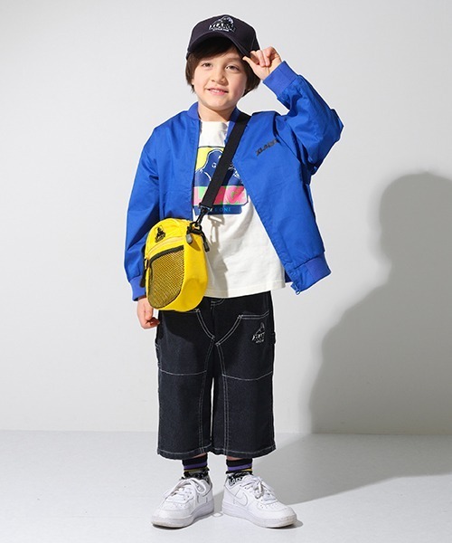 XLARGE KIDS(エクストララージキッズ)の「デニムワーク7分丈パンツ(デニムパンツ・キッズ・ブラック/ネイビー/ライトグレー・100cm/90cm/120cm/130cm/140cm/110cm)」の2枚目の写真