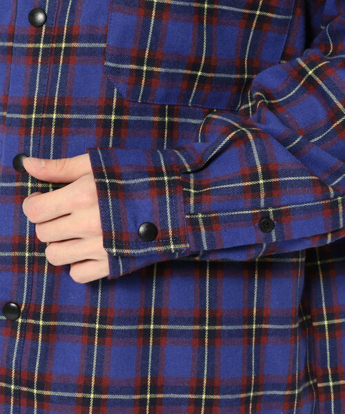 LUSOR（ルーソル）の「LUSOR（ルーソル）スナップボタンチャックシャツ（シャツ/ブラウス・メンズ・グリーン/ブルー・FREE）」の7枚目の写真