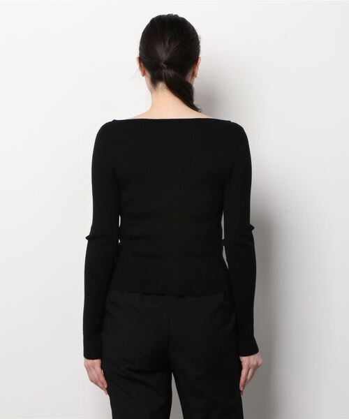 Guess(ゲス)の「Eco Sheryl Sweater(ニット/セーター・レディース・ブラック/ベージュ/ホワイト・SMALL/MEDIUM/X-SMALL)」の9枚目の写真
