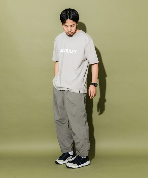 EKAL（エカル）の「EKAL　JOURNEY PRINT T-SHIRTS（Tシャツ/カットソー・メンズ・ホワイト/グレー・MEDIUM/LARGE）」の4枚目の写真