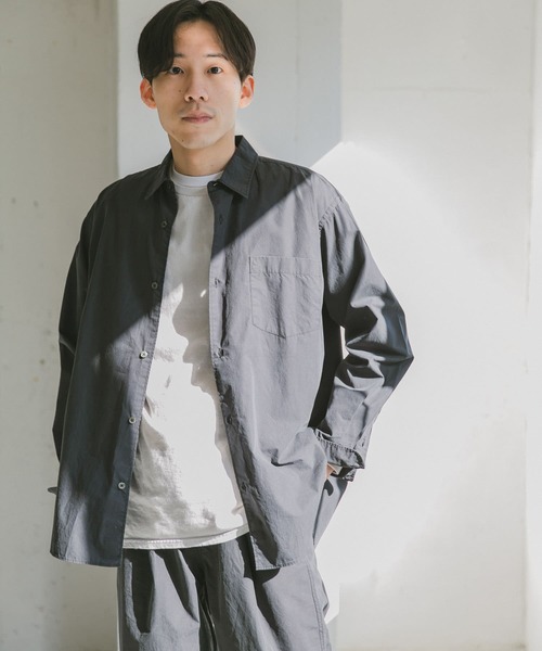 URBAN RESEARCH DOORS（アーバンリサーチドアーズ）の「フェードカラーボックスレギュラーシャツ（シャツ/ブラウス・メンズ・カーキ/ブラック/ホワイト/ブラウン/ブルー・42/38/40）」の17枚目の写真