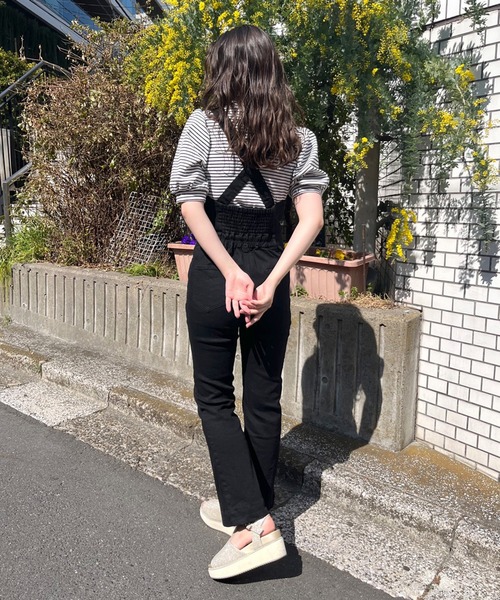 OLIVE des OLIVE(オリーブデオリーブ)の「フレアサロペット(サロペット/オーバーオール・レディース・ワンウォッシュ/ブラック・FREE)」の5枚目の写真