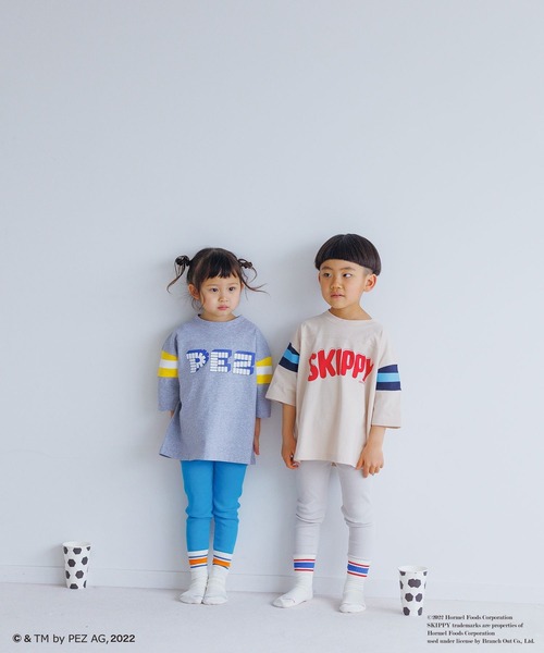 LOWRYS FARM(ローリーズファーム)の「FOODフットボールTシャツ 272898(Tシャツ/カットソー・キッズ・アイボリー/オフホワイト/グレー・110cm/120cm/130cm/140cm/150cm)」の4枚目の写真