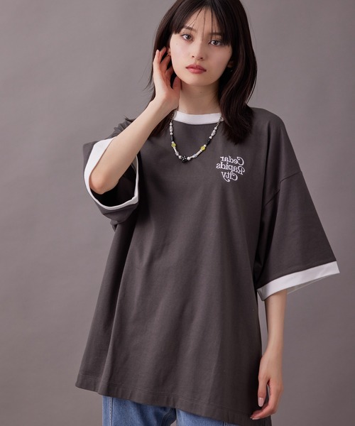 re_k by JUNRED（レクバイジュンレッド）の「【 re_k by JUNRED 】リンガーグラフィックTシャツ（Tシャツ/カットソー・メンズ・ホワイト/ホワイト系その他/チャコールグレー・S/M/L）」の2枚目の写真