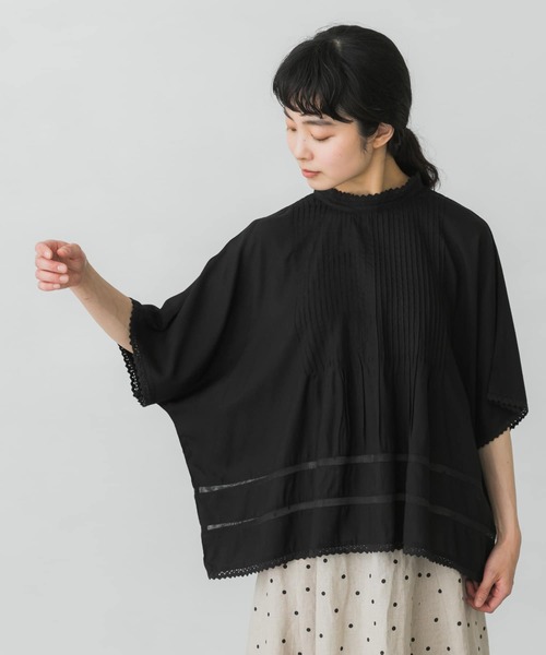 美品✨かぐれ　レース使いモダールブラウス　ブラック　ピンタック　スタンドカラー 楽天市場】レース使いモダールブラウス／かぐれ（kagure