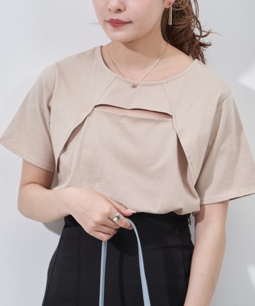 VANNIE U（ヴァニーユー）の「スリットボレロTシャツ（Tシャツ/カットソー・レディース・ホワイト/ブラック/ベージュ・FREE）」の22枚目の写真
