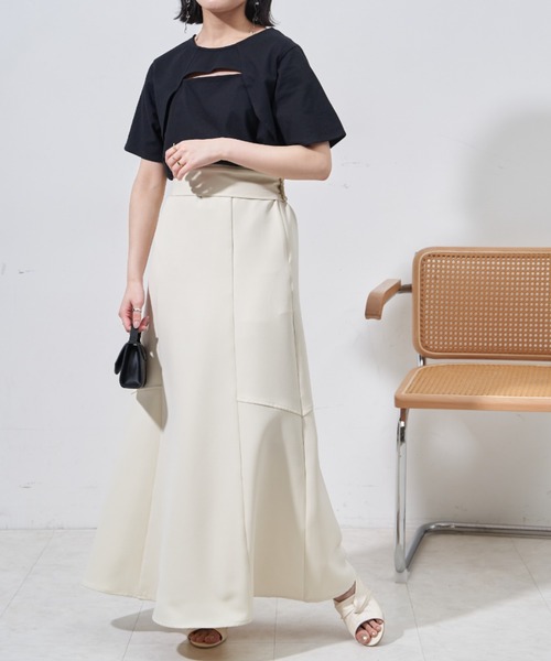 VANNIE U（ヴァニーユー）の「スリットボレロTシャツ（Tシャツ/カットソー・レディース・ホワイト/ブラック/ベージュ・FREE）」の18枚目の写真