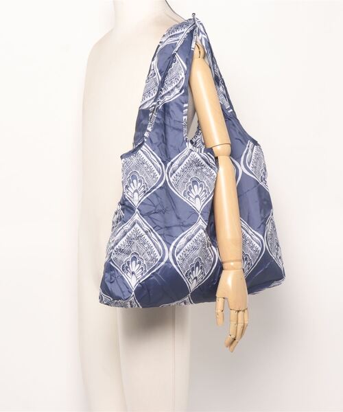 ChicoBag(チコバッグ)の「《CHICOBAG》VITA PRINTS チコバッグ カラビナ付きコンパクトエコバッグ 洗濯可能【it】【UT16】(エコバッグ/サブバッグ・レディース・その他2/その他5/その他9/その他10/その他7/その他1/その他3/その他8/その他4/その他6・FREE)」の15枚目の写真