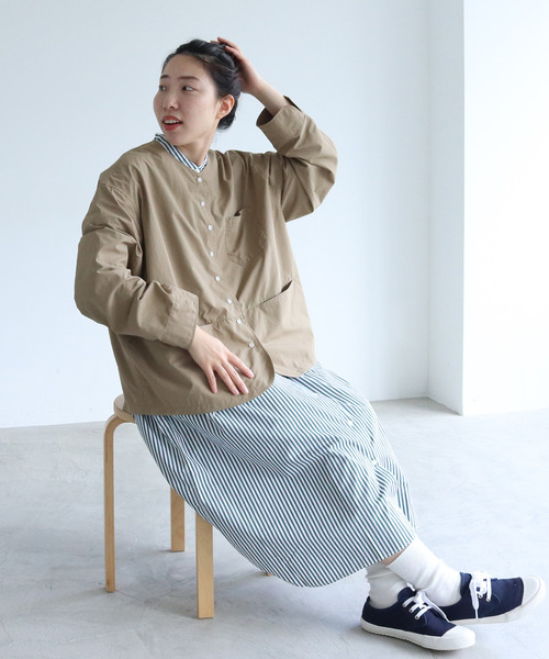 PAR ICI（パーリッシィ）の「リサイクルナイロン ノーカラージャケット (セットアップ対応)（ノーカラージャケット・レディース・ベージュ/ネイビー・FREE）」の13枚目の写真