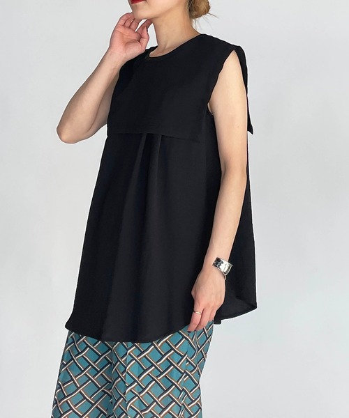 PICCIN(ピッチン)の「前後2WAYセーラーカラーノースリブラウス(シャツ/ブラウス・レディース・ブラック/オフホワイト/イエロー・M/L)」の5枚目の写真