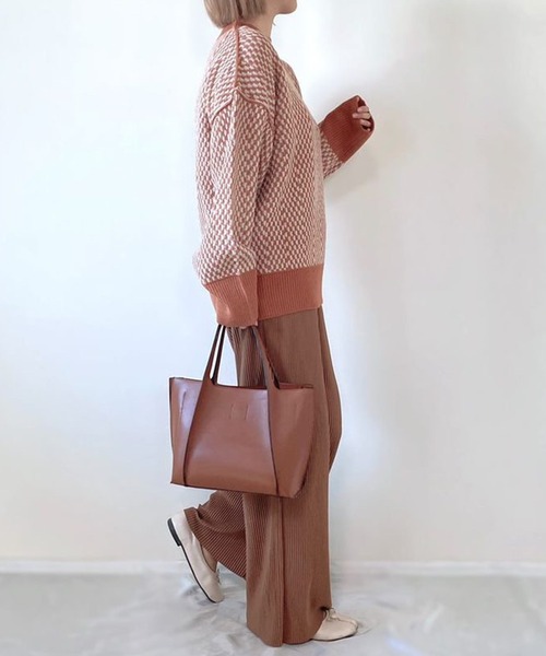 libelle more（リベル モア）の「ジャガード柄ハイネックオーバーニット（ニット/セーター・レディース・ブラック/イエロー/オレンジ/アイボリー・M/L）」の8枚目の写真