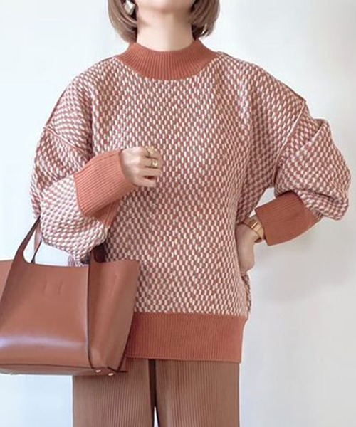 libelle more（リベル モア）の「ジャガード柄ハイネックオーバーニット（ニット/セーター・レディース・ブラック/イエロー/オレンジ/アイボリー・M/L）」の9枚目の写真