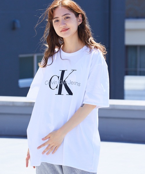 【関送無料】   カルバンクライン ロゴ 半袖 Tシャツ Calvin Klein（カルバン・クライン）の「Calvin Klein/カルバン