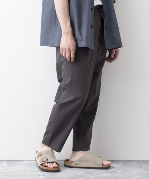 NOLLEY'S goodman(ノーリーズグッドマン)の「【WORK ABOUT/ワークアバウト】SAHARA PANTS イージーパンツ クールドッツ(その他パンツ・メンズ・ブラック/チャコールグレー/キャメル/ダークネイビー・M/S/L)」の8枚目の写真