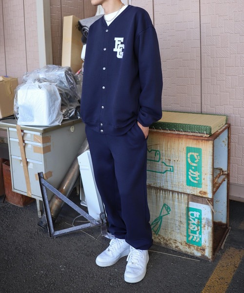 ZIP FIVE(ジップファイブ)の「【ZIP FIVE】ヘビーウェイトワイドスウェットパンツ/12ozオーバーサイズワイドスウェットジョガーパンツ(スウェットパンツ・レディース・ブラック/ダークグリーン/ネイビー/ブラウン/レッド/ブルー/アイボリー/杢グレー・MEDIUM/LARGE/X-LARGE)」の16枚目の写真