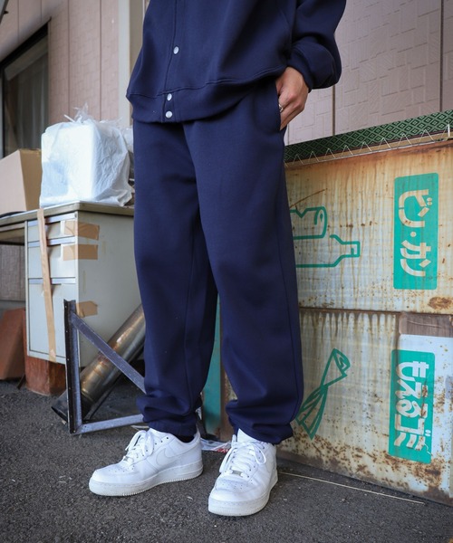 ZIP FIVE(ジップファイブ)の「【ZIP FIVE】ヘビーウェイトワイドスウェットパンツ/12ozオーバーサイズワイドスウェットジョガーパンツ(スウェットパンツ・レディース・ブラック/ダークグリーン/ネイビー/ブラウン/レッド/ブルー/アイボリー/杢グレー・MEDIUM/LARGE/X-LARGE)」の15枚目の写真