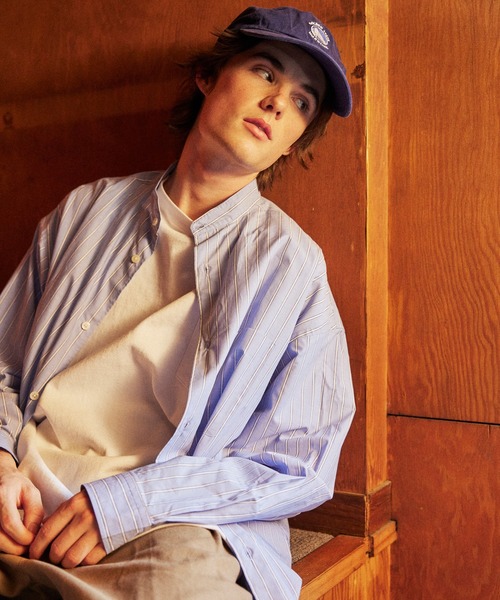 FREAK'S STORE（フリークスストア）の「WEB限定 Relax Fit リラックスフィット バンドカラーシャツ/ストライプ/クレリック（シャツ/ブラウス・メンズ・ホワイト/チャコールグレー/ブラック/ベージュ/オリーブ/サックスブルー/ストライプ/サックスブルー系2・SMALL/MEDIUM/LARGE）」の20枚目の写真