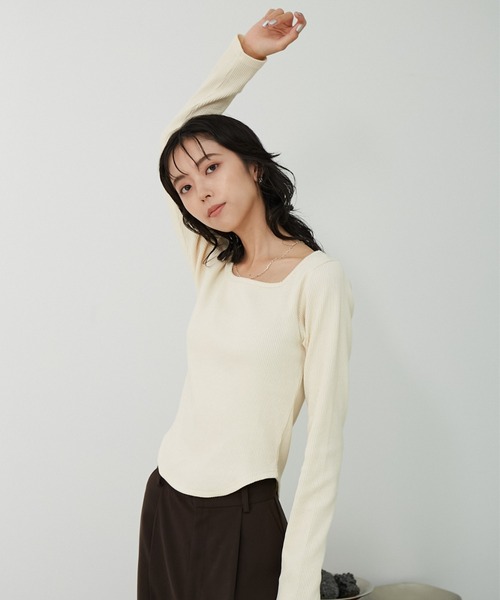 VACANCY(ヴァカンシー)の「スクエアリブトップス(Tシャツ/カットソー・レディース・ホワイト/ブラック/パープル・FREE)」の8枚目の写真