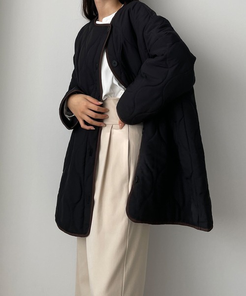 Louere（ルエレ）の「配色パイピングキルティングコート（ダウンジャケット/コート・レディース・ブラック/アイボリー/ブラウン・SMALL/MEDIUM/LARGE）」の5枚目の写真