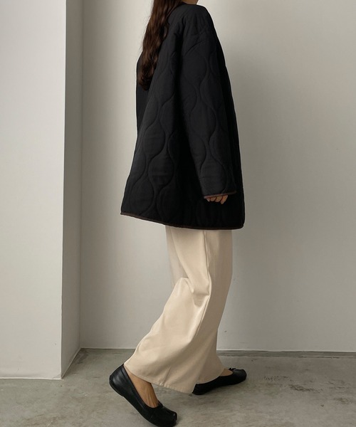 Louere（ルエレ）の「配色パイピングキルティングコート（ダウンジャケット/コート・レディース・ブラック/アイボリー/ブラウン・SMALL/MEDIUM/LARGE）」の8枚目の写真