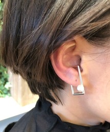 三丁目六番地Tokyo（サンチョウメロクバンチトウキョウ）の「三丁目六番地Tokyo  パール アクセント スクエア型 イヤーカフ (片耳用) MT 031 AMT（イヤーカフ）」