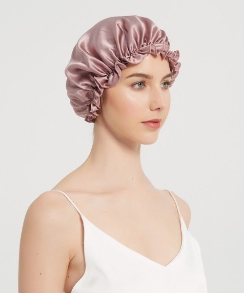 Coo+i（クーイ）の「シルクナイトキャップ（その他ルームウェア・レディース・ブラック/ネイビー/ラベンダー/ブルー/イエロー/パープル/ゴールド/ベージュ/ブラウン/ピンク/ホワイト・M/L）」の20枚目の写真