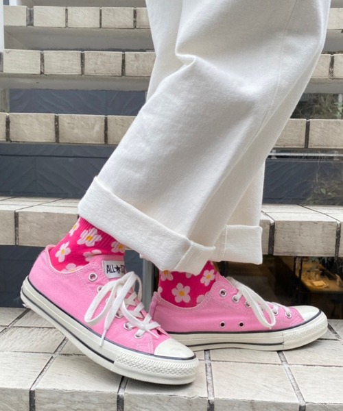 WEGO（ウィゴー）の「WEGO/総柄フラワーソックス（ソックス/靴下・レディース・ホワイト/グリーン/ピンク/オレンジ/ブルー・FREE）」の4枚目の写真