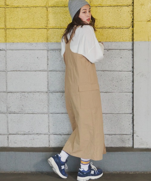 Auntie Rosa Holiday（アンティローザホリデー）の「ナイロンフィッシングジャンスカ（ジャンパースカート・レディース・ブラック/ベージュ・FREE）」の12枚目の写真