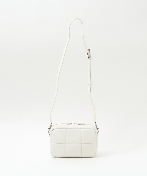 ADD CULUMN（アドカラム）の「【ADD CULUMN】スクエアショルダーバッグ（ショルダーバッグ・レディース・ベージュ/ホワイト・フリー）」の7枚目の写真