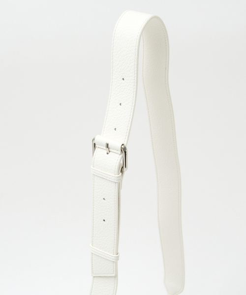 ADD CULUMN（アドカラム）の「【ADD CULUMN】スクエアショルダーバッグ（ショルダーバッグ・レディース・ベージュ/ホワイト・フリー）」の10枚目の写真