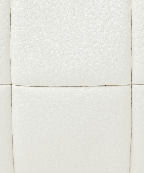 ADD CULUMN（アドカラム）の「【ADD CULUMN】スクエアショルダーバッグ（ショルダーバッグ・レディース・ベージュ/ホワイト・フリー）」の16枚目の写真