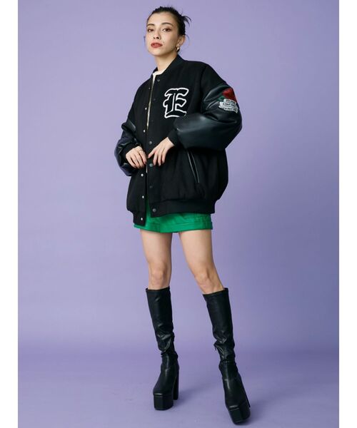 EVRIS（エヴリス）の「フェイクレザーサイドポケットショートパンツ（その他パンツ・レディース・グリーン/ブラック/ホワイト・MEDIUM/SMALL）」の17枚目の写真