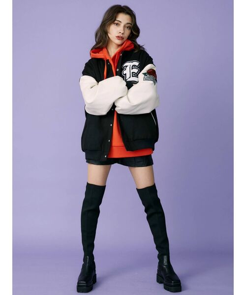 EVRIS（エヴリス）の「フェイクレザーサイドポケットショートパンツ（その他パンツ・レディース・グリーン/ブラック/ホワイト・MEDIUM/SMALL）」の14枚目の写真