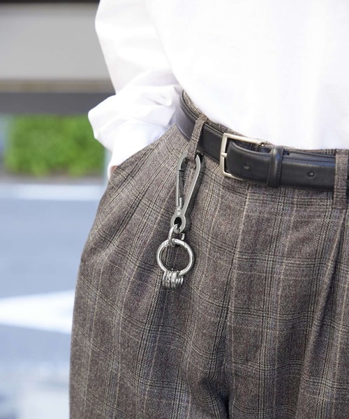 ZIP FIVE(ジップファイブ)の「【ZIP FIVE】 ベーシック カラビナ キーホルダー(キーホルダー・メンズ・ブラック/シルバー/ゴールド/チャコール/ブラック系その他2/その他2/その他1/シルバー系1/シルバー系2/ブラック系その他3/ブラック系その他/その他・FREE)」の14枚目の写真