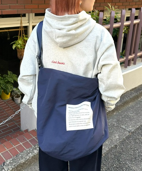 CIAOPANIC TYPY(チャオパニックティピー)の「【ユニセックス】ナイロンショルダーバッグ(ショルダーバッグ・メンズ・イエロー/ホワイト/ブラック/カーキ/サックスブルー/グレー/ネイビー/オレンジ/グレー系その他・ONE SIZE)」の7枚目の写真