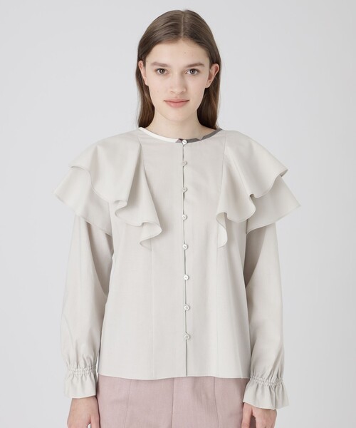 BLUE LABEL CRESTBRIDGE（ブルーレーベルクレストブリッジ）の「ハーブカラーエアリーローンブラウス（シャツ/ブラウス・レディース・ベージュ/ダークネイビー/ピンク系その他2・38/36）」の22枚目の写真