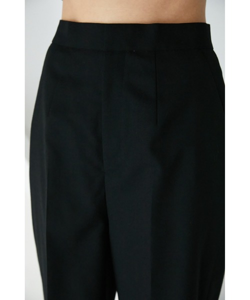 ENFOLD（エンフォルド）の「HighTwist Weave ハーフトラウザー（その他パンツ・レディース・ブラック/オフホワイト・36/38）」の7枚目の写真